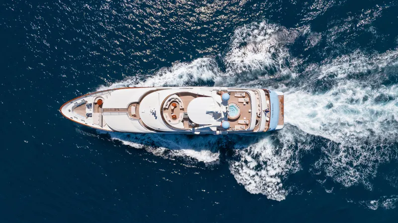 Checkmate Yacht Photos Pics 