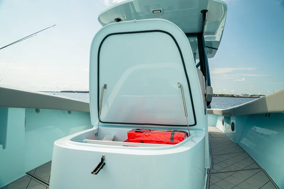 2025 Front Runner 39 Center Console Center Console for sale - YachtWorld