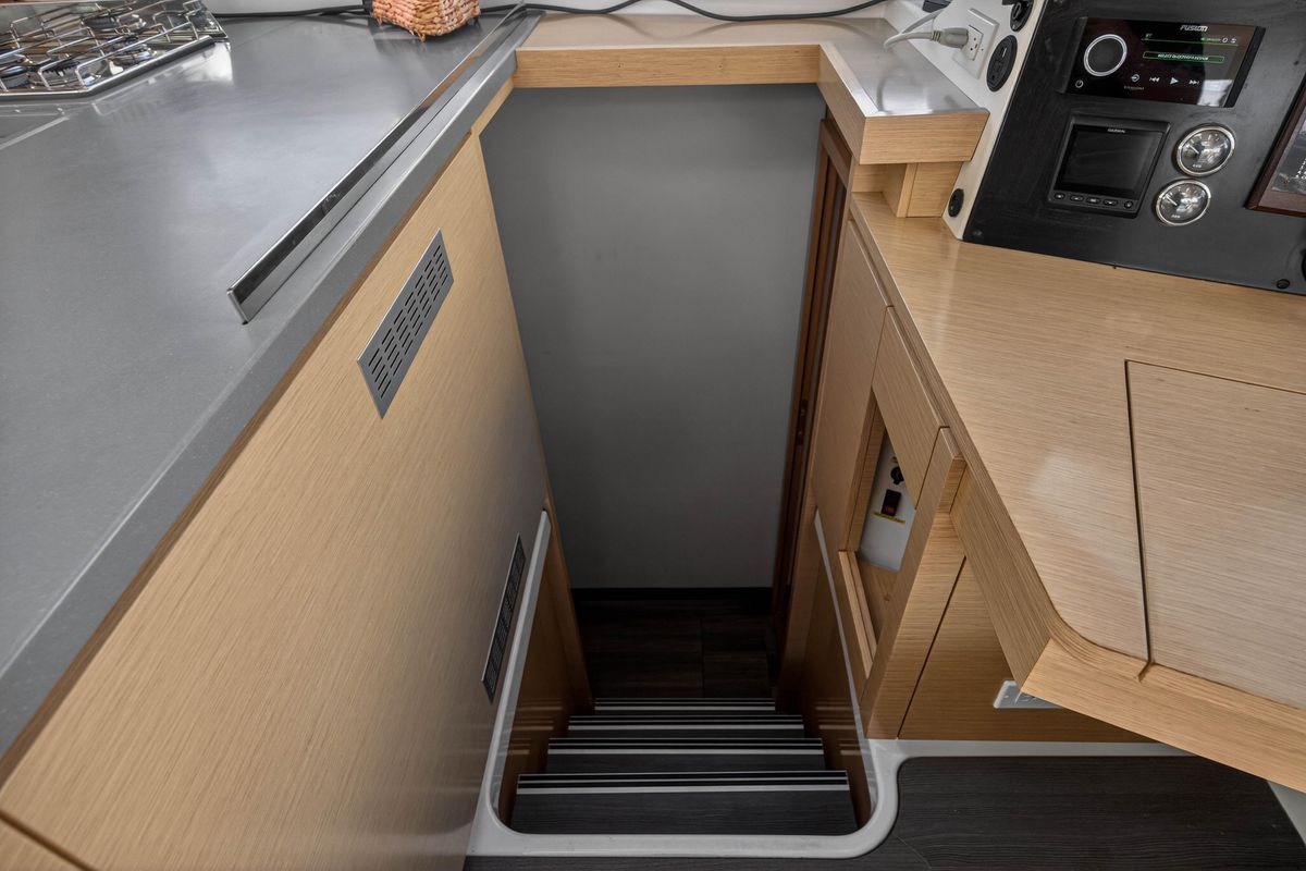 2014 Fountaine Pajot 44 