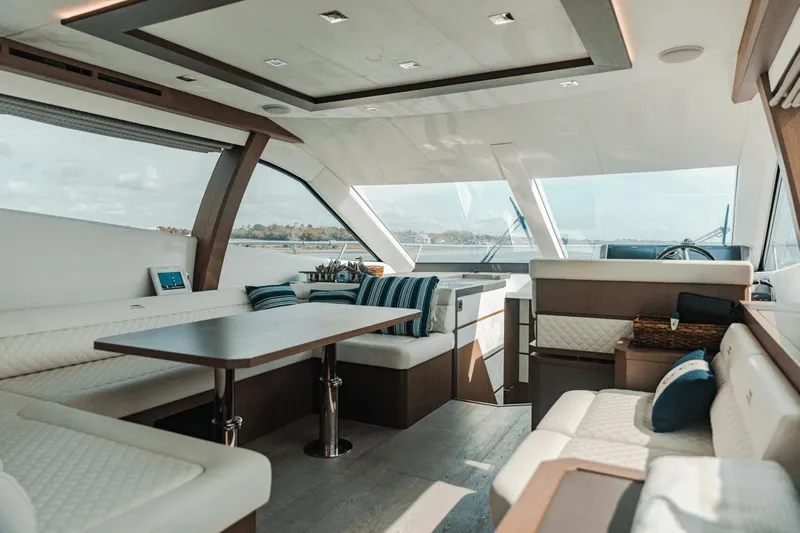 Sn: 213063 Yacht Photos Pics 