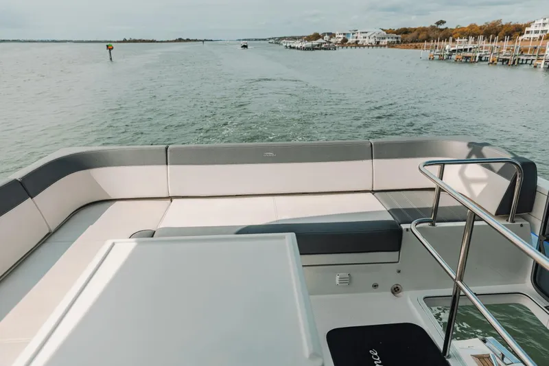 Sn: 213063 Yacht Photos Pics 