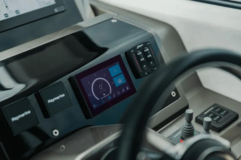 Sn: 213063 Yacht Photos Pics 