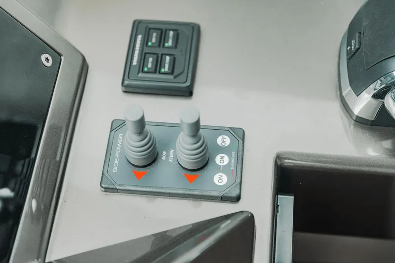 Sn: 213063 Yacht Photos Pics 