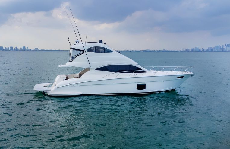 2011-50-maritimo-a50-aegean-enclosed