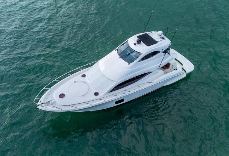 2011-50-maritimo-a50-aegean-enclosed