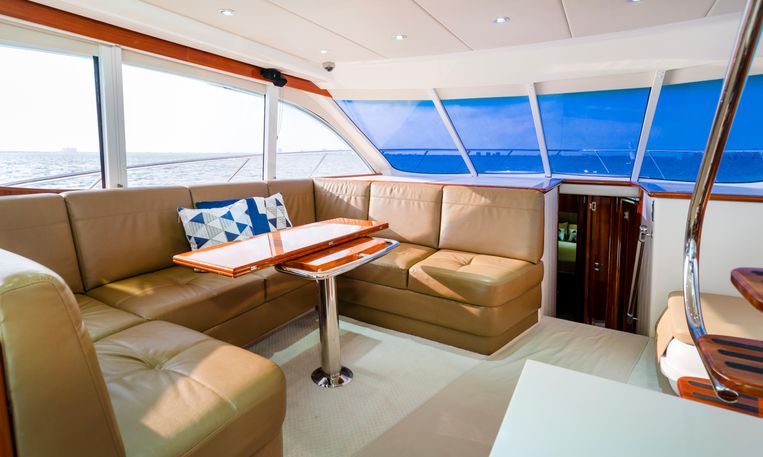 2011-50-maritimo-a50-aegean-enclosed