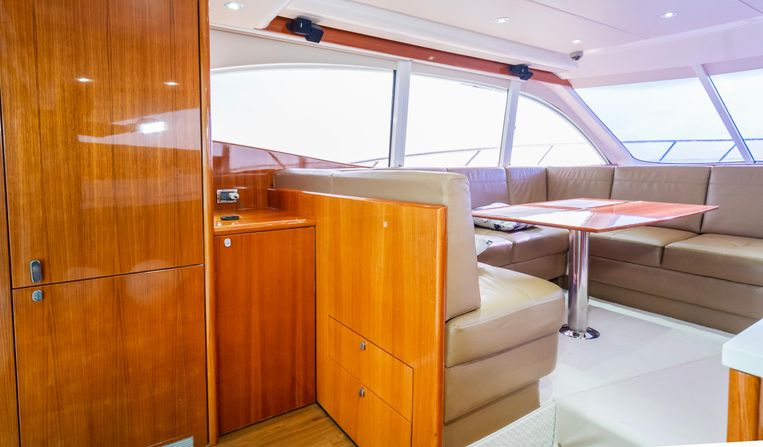 2011-50-maritimo-a50-aegean-enclosed