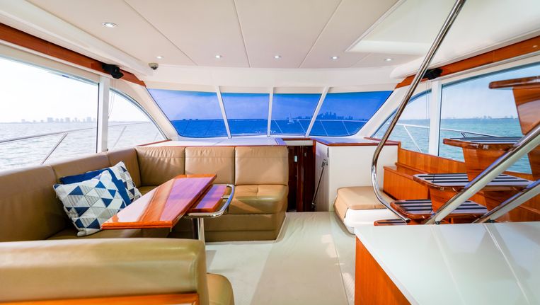 2011-50-maritimo-a50-aegean-enclosed