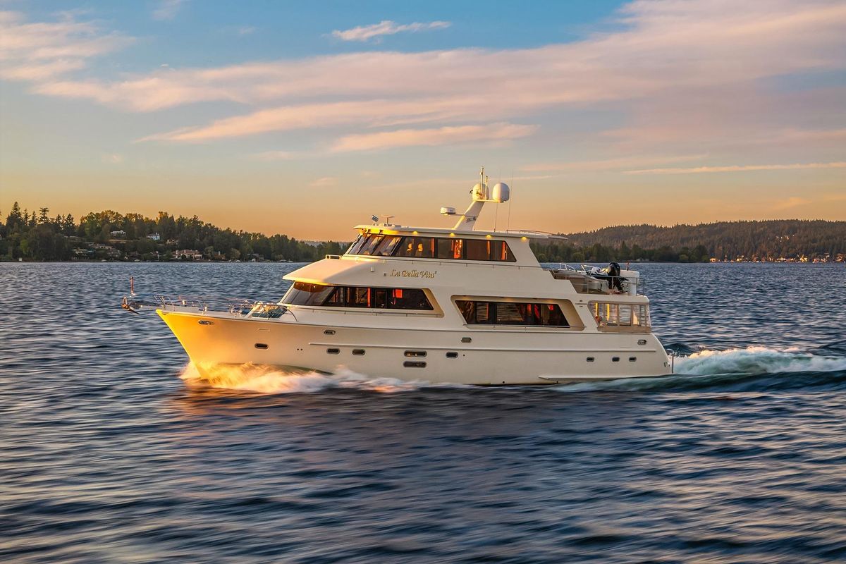 2014 Hampton 72 