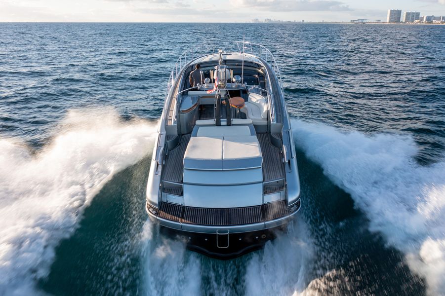 2014 Riva 52' le