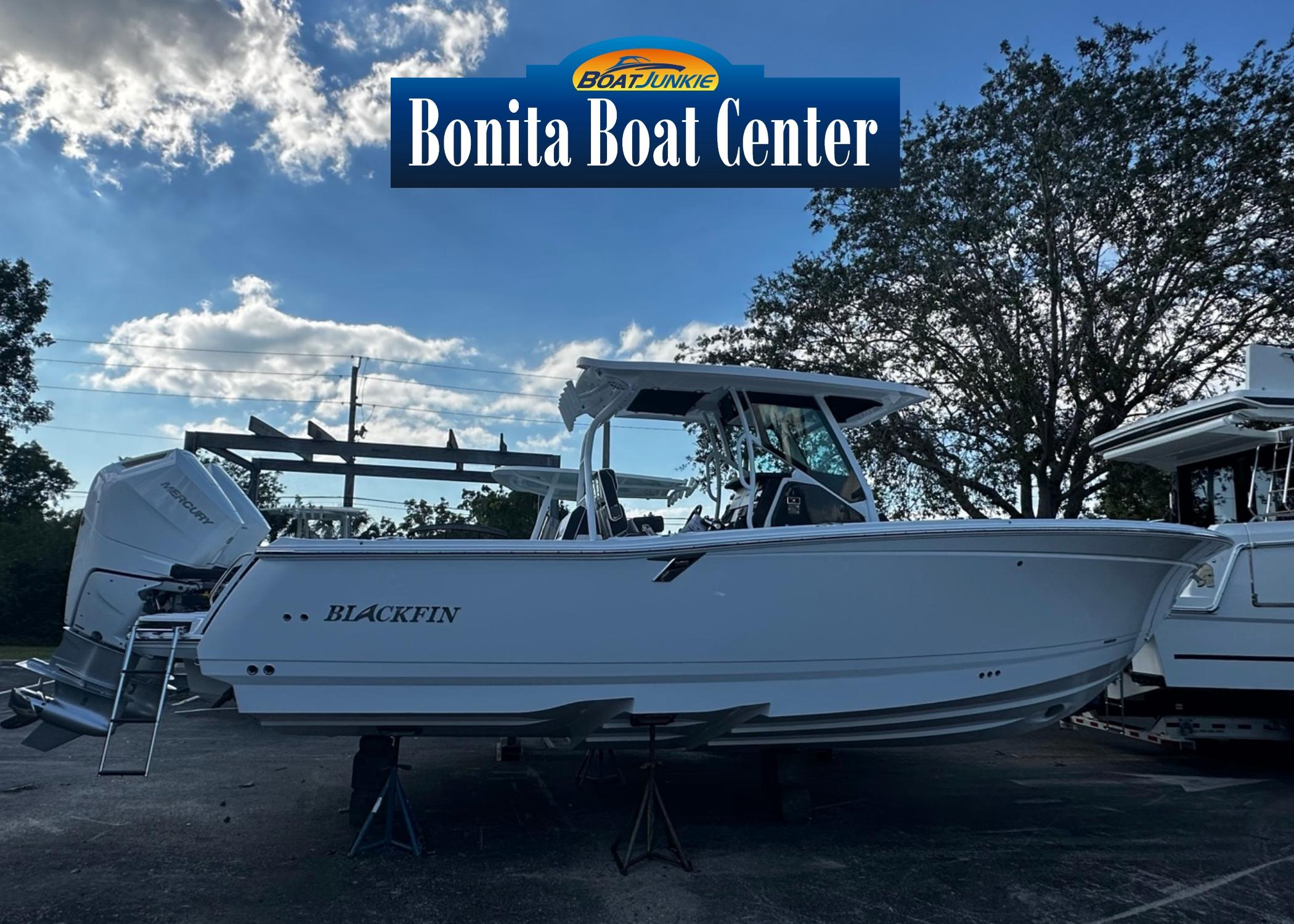 2024 Blackfin 302 CC Center Console for sale YachtWorld