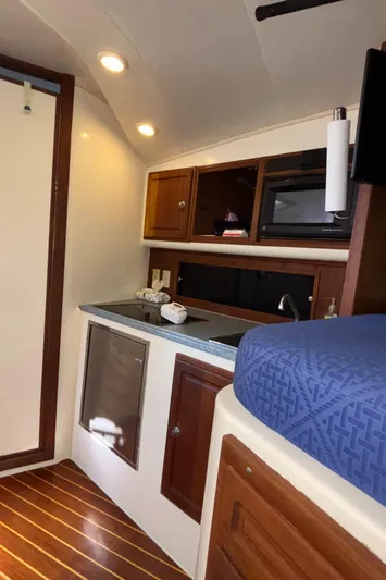 Reel Deal Yacht Photos Pics 