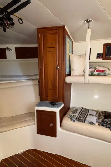 Reel Deal Yacht Photos Pics 