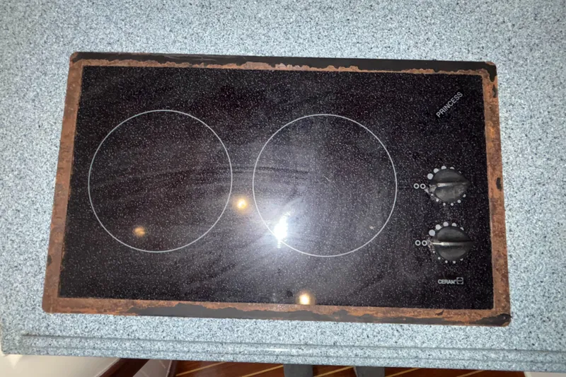 Reel Deal Yacht Photos Pics 