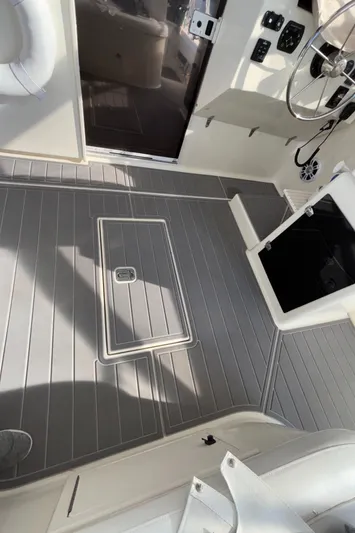 Reel Deal Yacht Photos Pics 