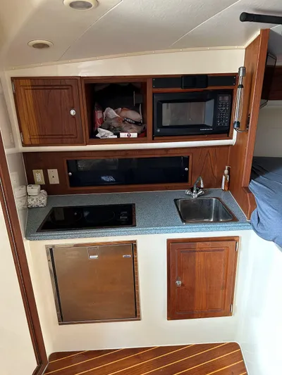 Reel Deal Yacht Photos Pics 