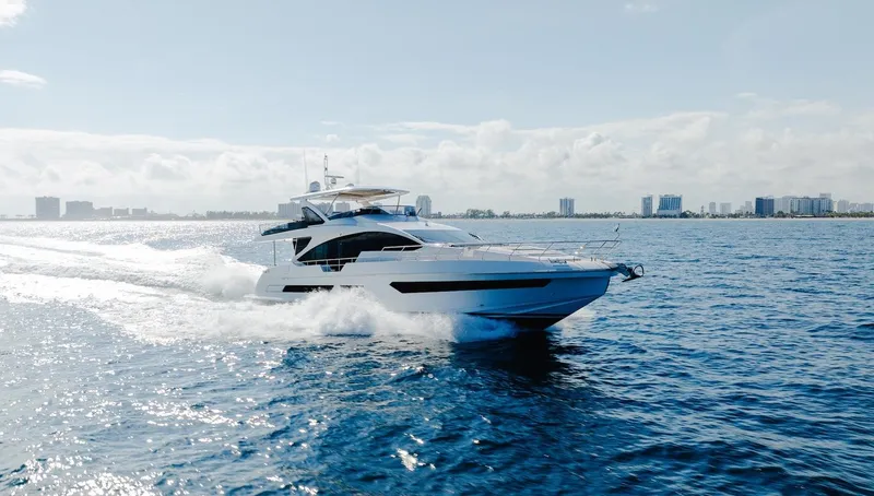 Abu Too! Yacht Photos Pics 