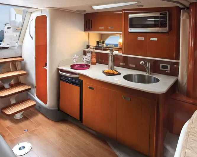 Hanky Panky Yacht Photos Pics Manufacturer Provided Image