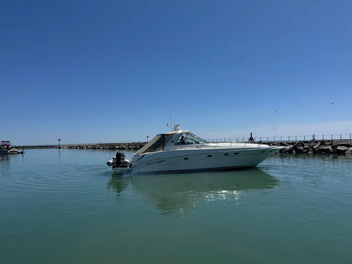 Kaboom Yacht Photos Pics 