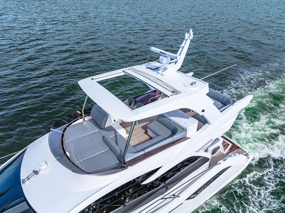 2021 Sunseeker 55 