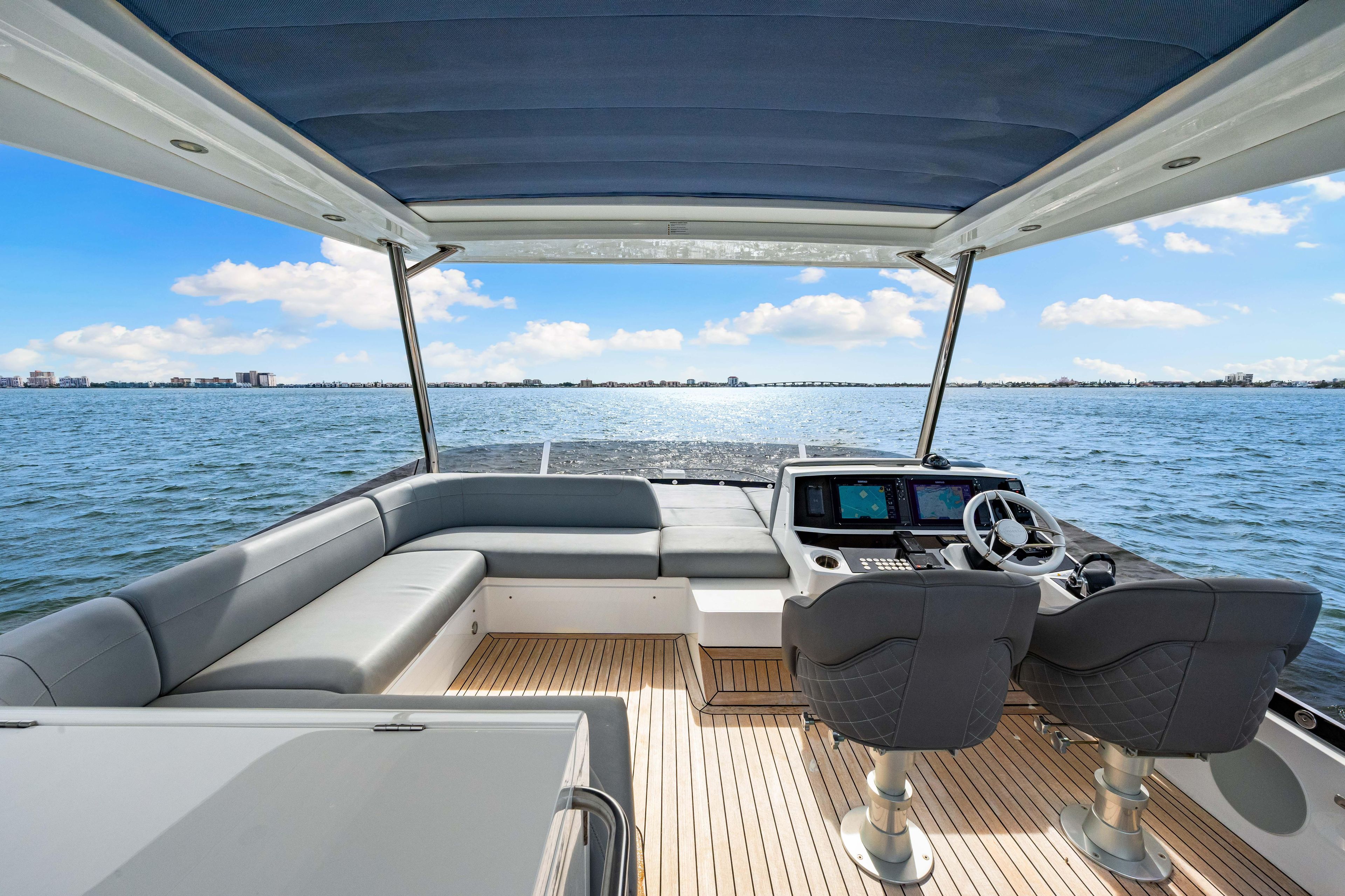 Yacht