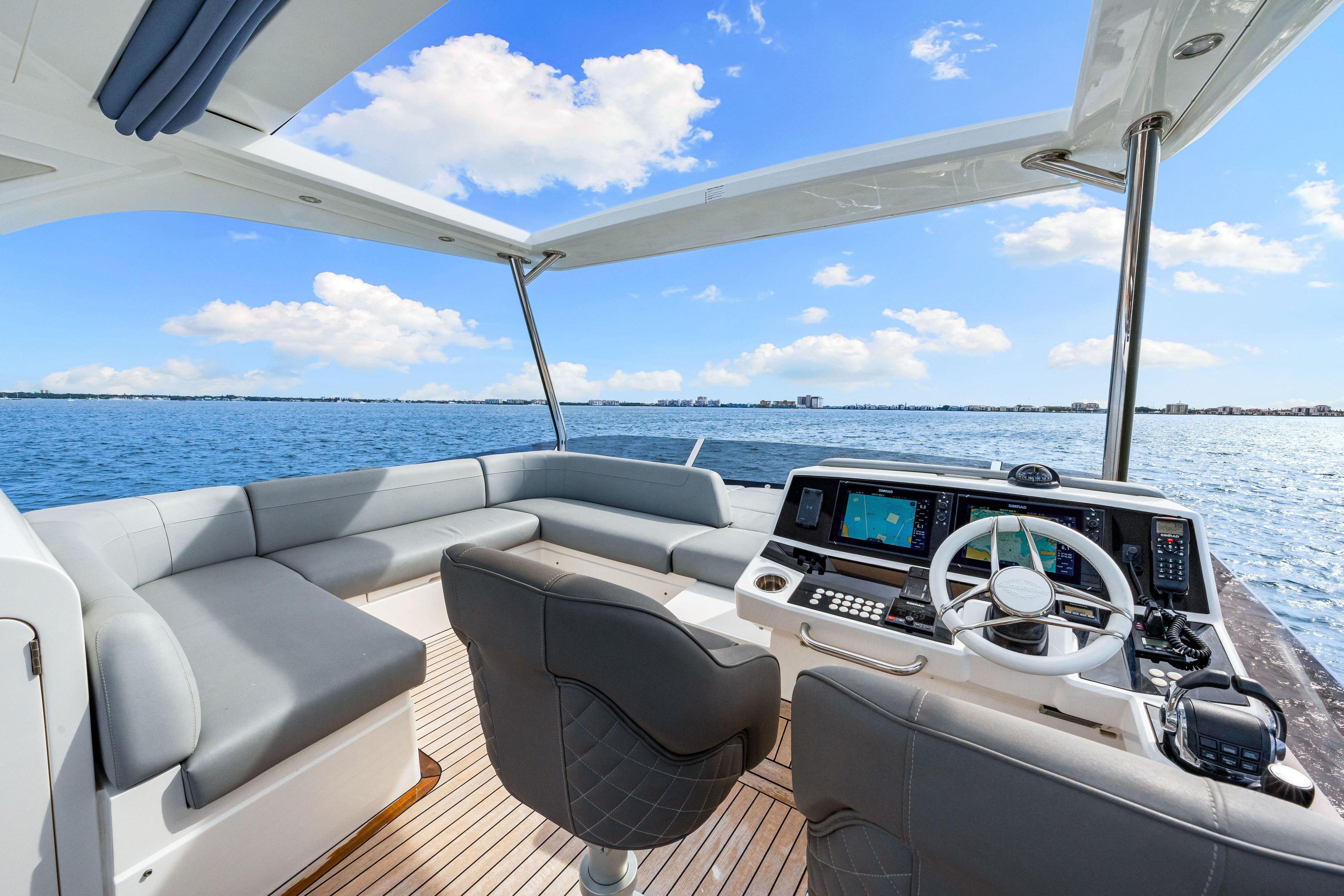 2021 Sunseeker 55 