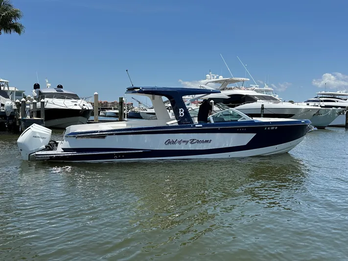 Girl Of My Dreams Yacht Photos Pics 
