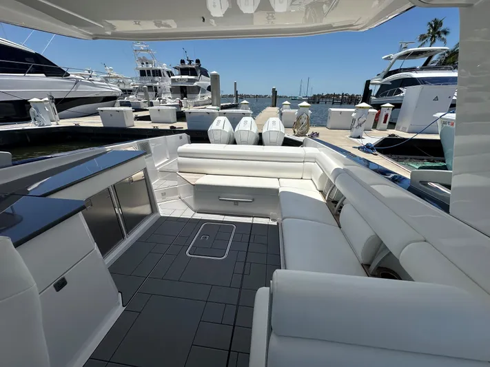 Girl Of My Dreams Yacht Photos Pics 