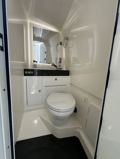 Girl Of My Dreams Yacht Photos Pics 