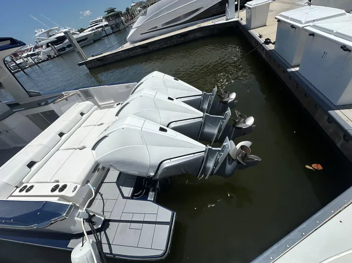 Girl Of My Dreams Yacht Photos Pics 