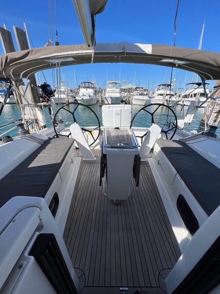 2017 Hanse 415
