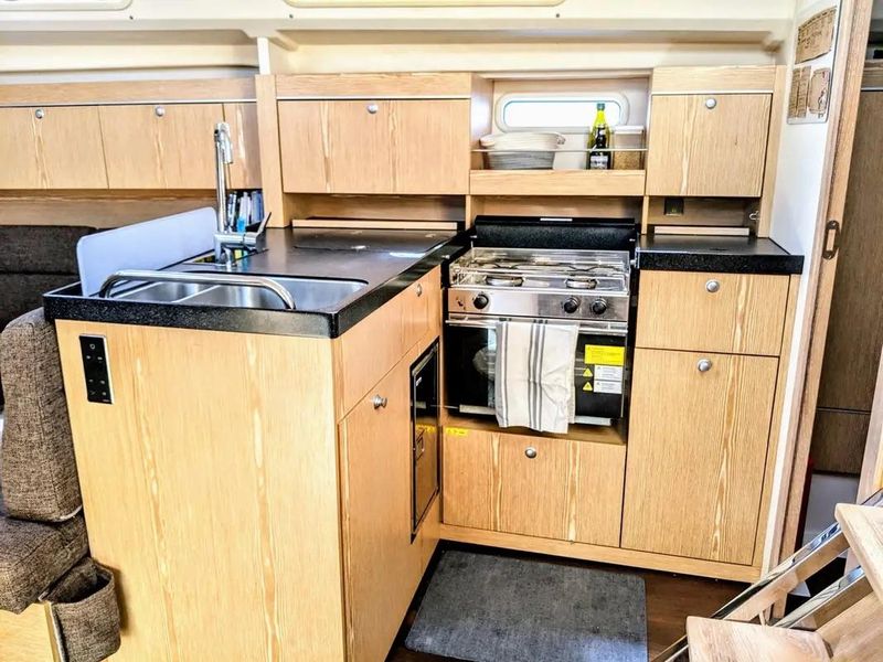 2017 Hanse 415