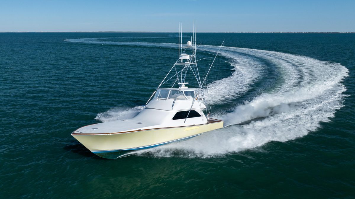 2001 Viking 61 