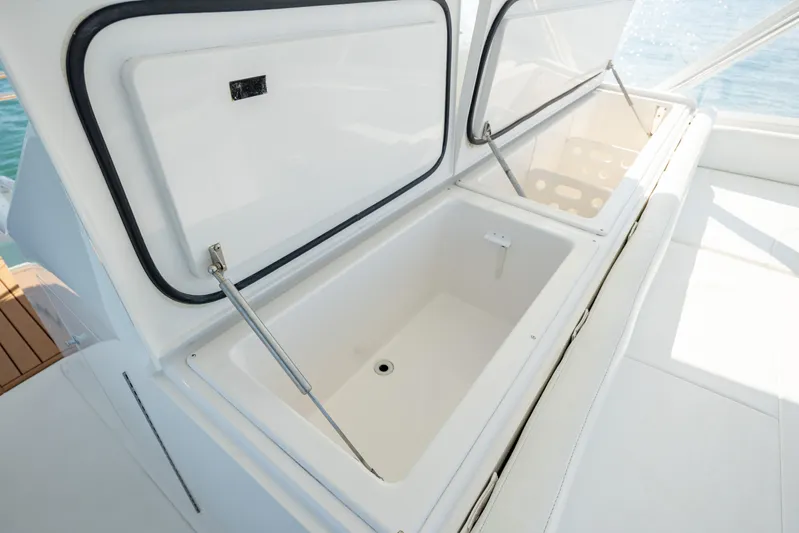 Sylva Lining Yacht Photos Pics Open storage compartment on a 2001 Viking 61 Convertible yacht.