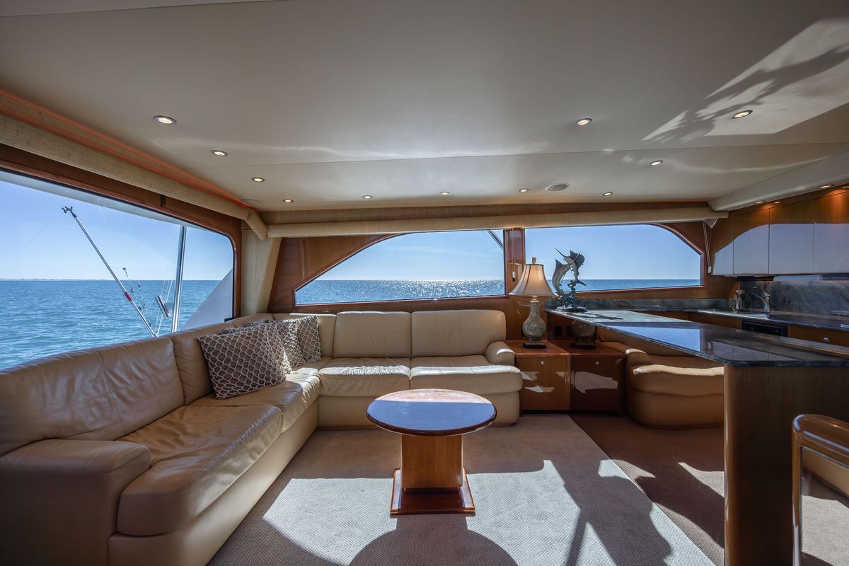 2001 Viking 61 
