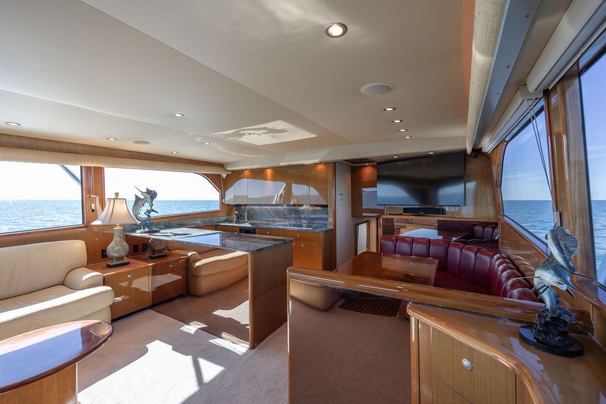 2001 Viking 61 