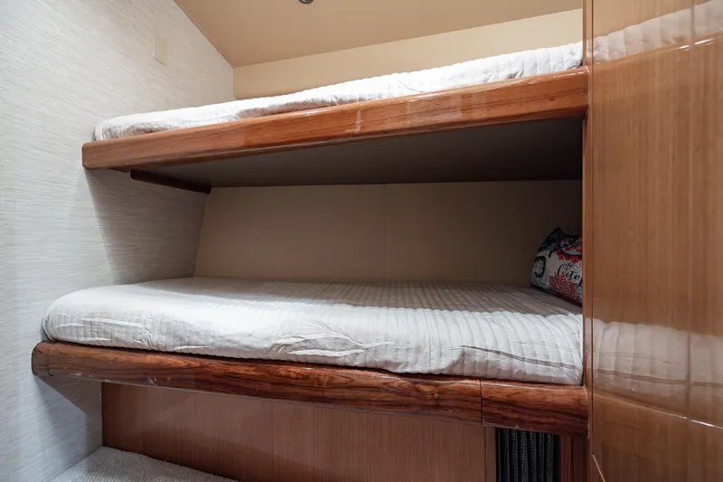 Sylva Lining Yacht Photos Pics 