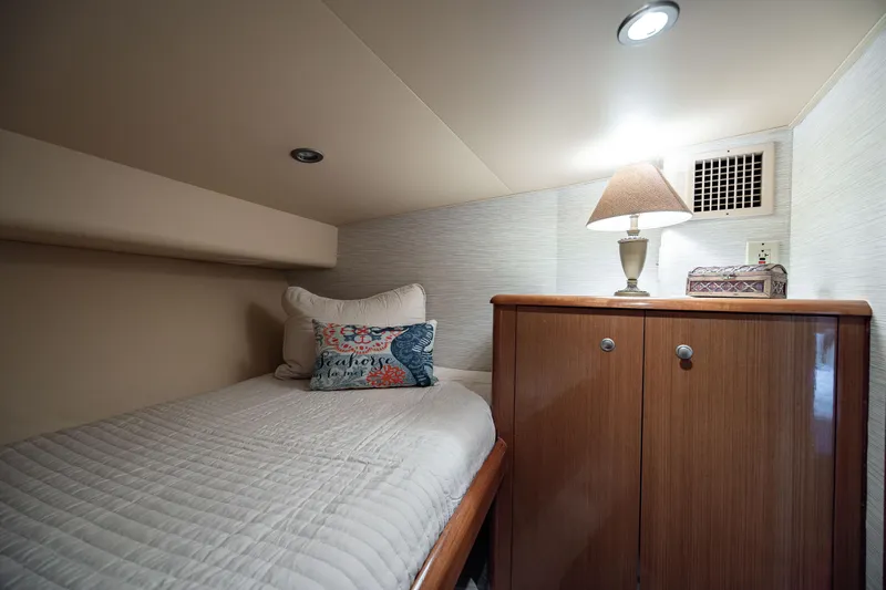 Sylva Lining Yacht Photos Pics 