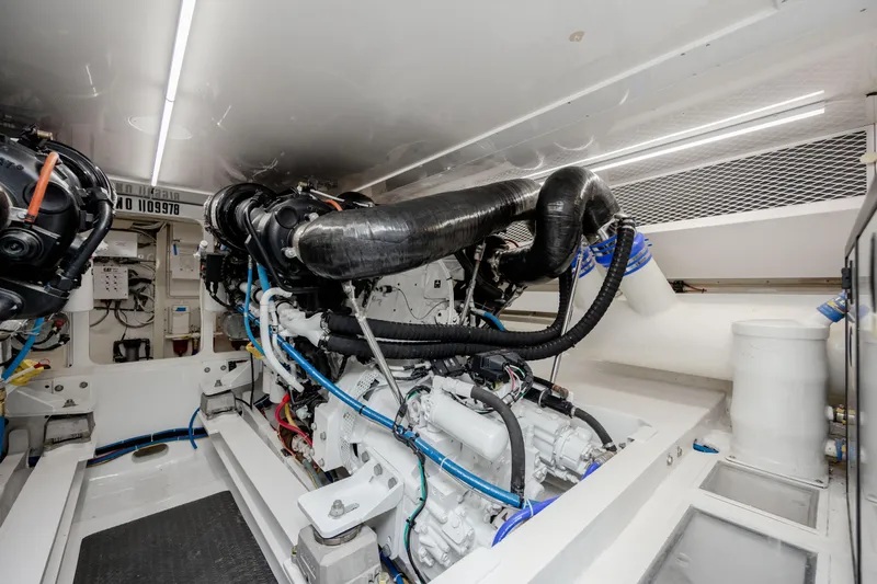 Sylva Lining Yacht Photos Pics 