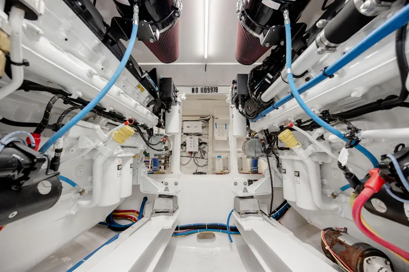 Sylva Lining Yacht Photos Pics 