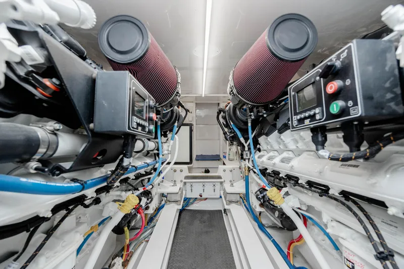 Sylva Lining Yacht Photos Pics 