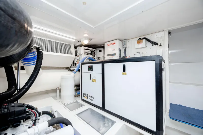 Sylva Lining Yacht Photos Pics 