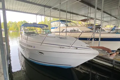 Rinker 340 Fiesta Vee