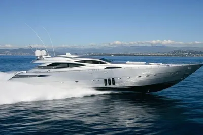 2010 Pershing 115