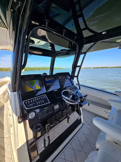  Yacht Photos Pics 2018 HCB 42 Siesta boat cockpit with navigation screens.
