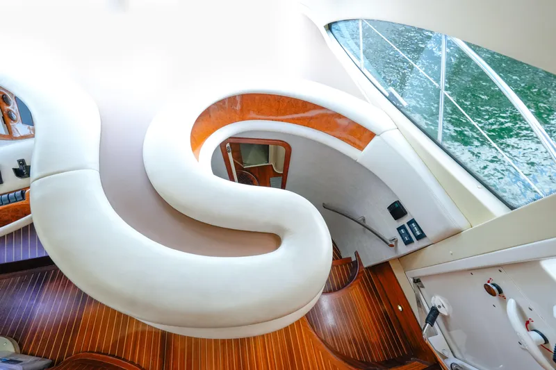 Finesse Yacht Photos Pics 