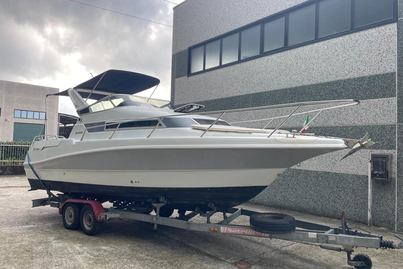 1993 Gobbi 23 CABIN R