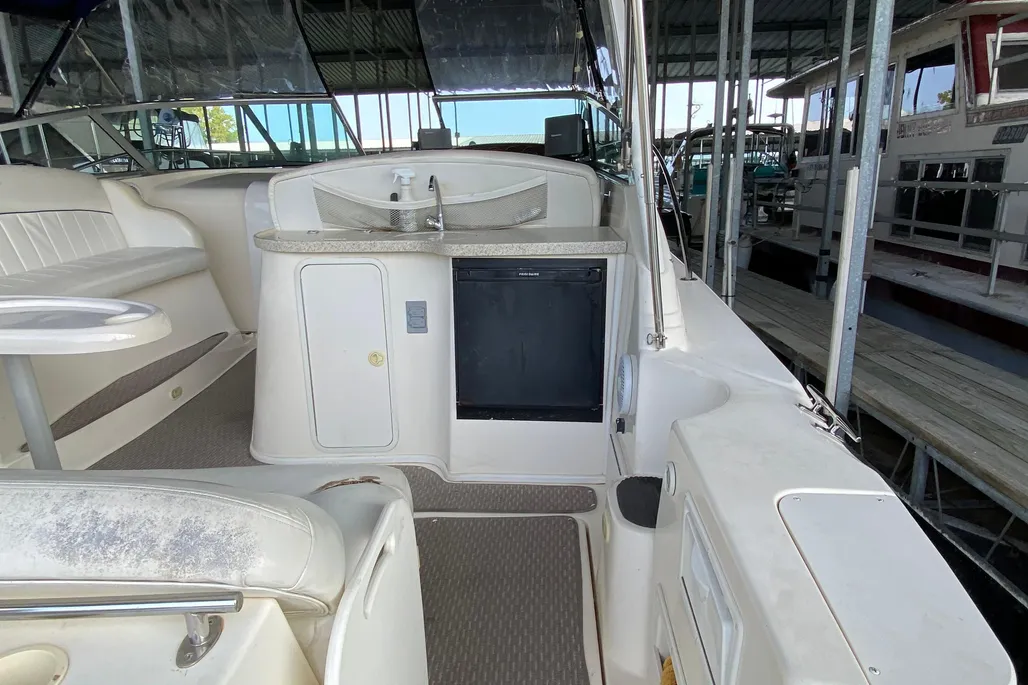 2000 Rinker 340 Fiesta Vee Express Cruiser for sale - YachtWorld