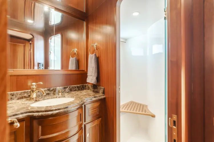 2007 Grand Alaskan 88 