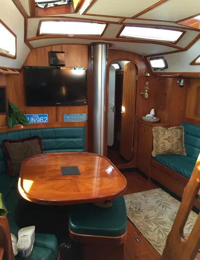 Dream Catcher Yacht Photos Pics 